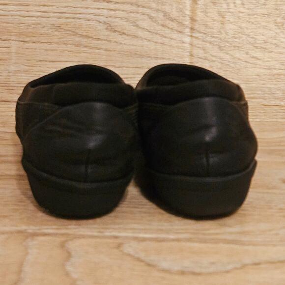 Clarks Cloud Steppers Ladies Slip On Shoes Size US 6.5M Black Cushion Soft - Picture 5 of 9